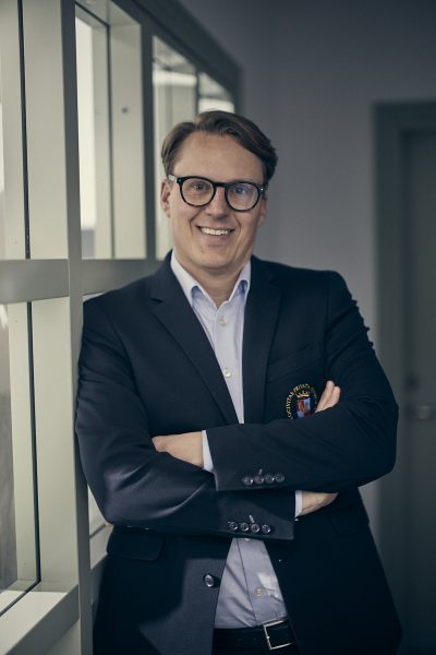 Mikael Biträdande rektor.